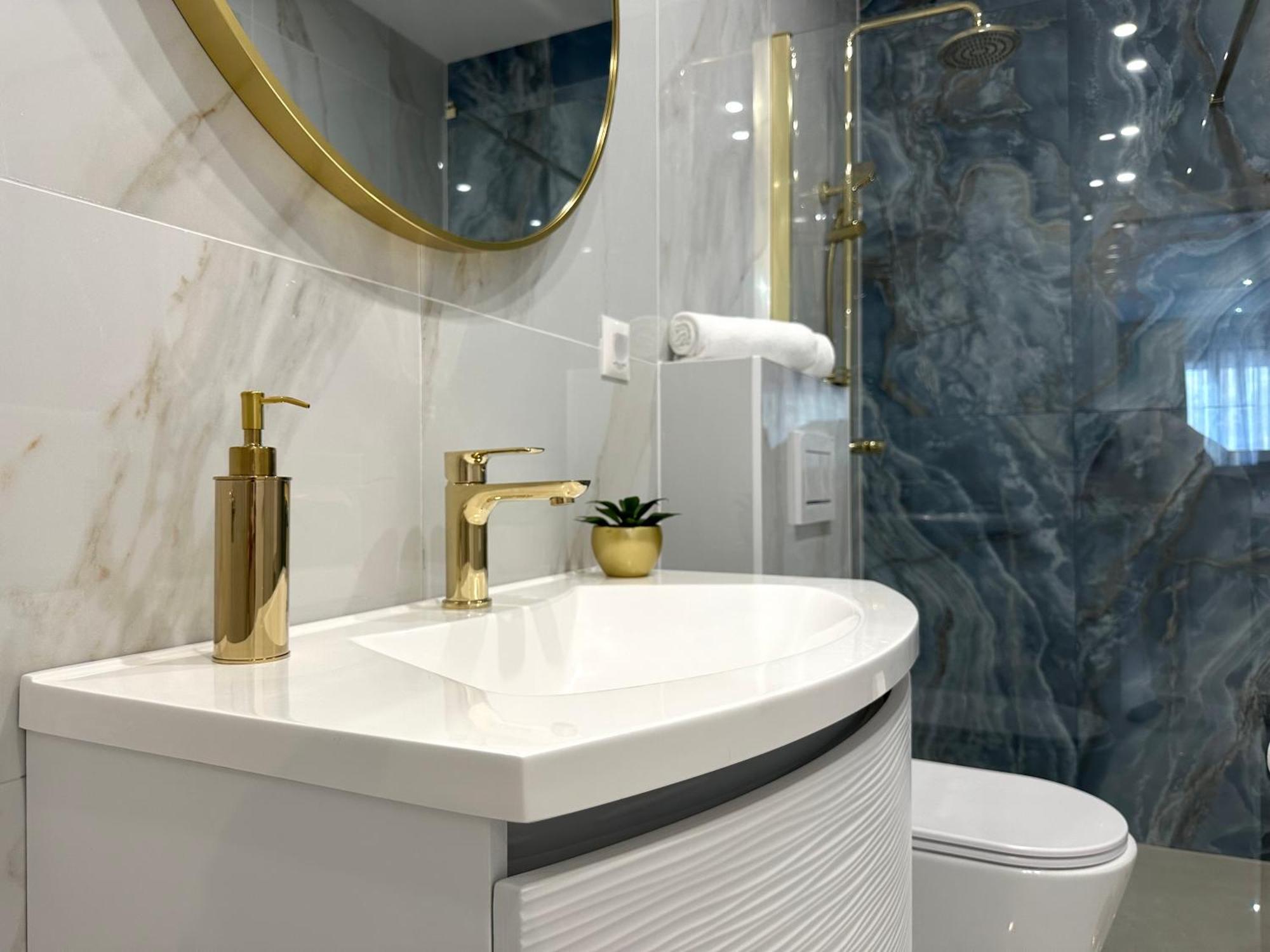 Villa Apartment Danny Baska Voda Luaran gambar